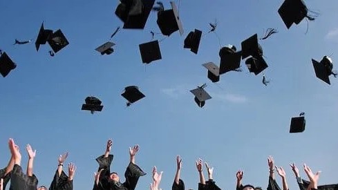 Masters : le ministère de tutelle met fin aux concours