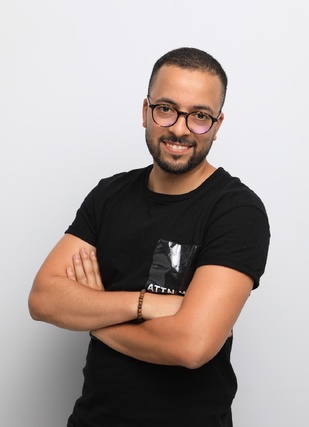 Interview avec Saad Boukacem : “Notre objectif est de nous positionner clairement sur le segment milieu-haut de gamme en offrant une expérience utilisateur qui va bien au-delà des attentes habituelles.”