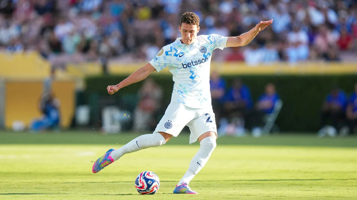 Mercato : Pavard suit Aguerd à l’OM