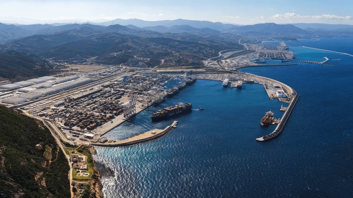 ​Tanger Med : La décarbonation à marche forcée [INTÉGRAL]