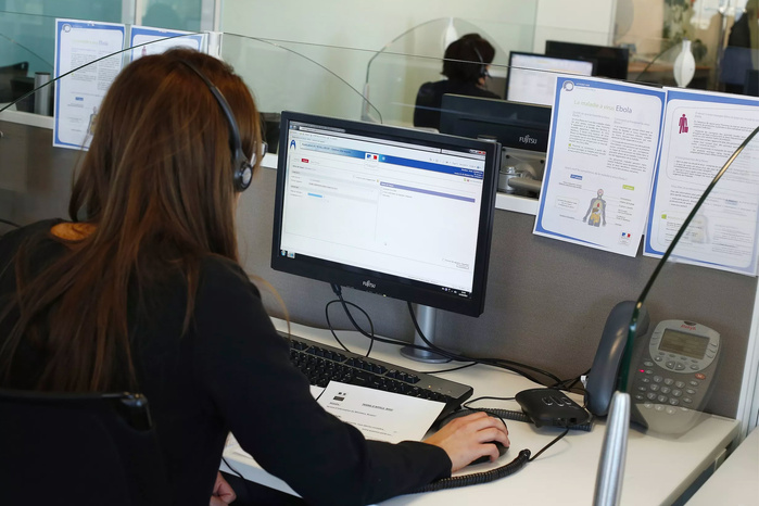 Centres d’appels : L’envers d’un modèle de « surtravail » en surchauffe [INTÉGRAL]