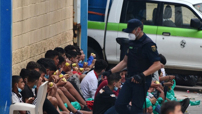 Sebta : Début du transfert de mineurs marocains isolés vers la péninsule ibérique