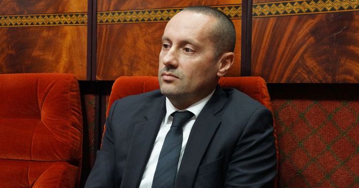 Le ministre de la Santé convoqué au Parlement après les manifestations GenZ