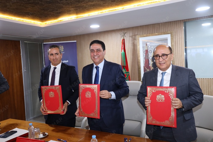 Commerce extérieur : Omar Hejira s'allie à l’Office des changes et la CNSS pour le partage de données