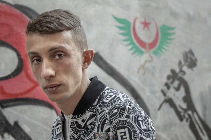 Algérie: ​Mohamed Tadjadit condamné à 5 ans de prison... quand la poésie devient un crime d’État