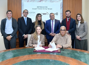 Kerten Hospitality et Oromecanica ouverent Cloud 7 Dersa Tetuàn dans le bâtiment historique Dersa