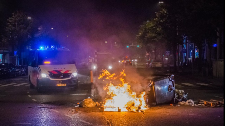 Pays-Bas : Des néerlando-marocains prennent part à des émeutes à Utrecht.