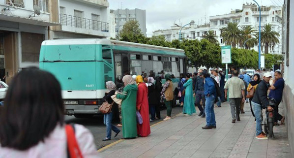 Transports publics : La pandémie est là, la sensibilisation aussi, le comportement, par contre…