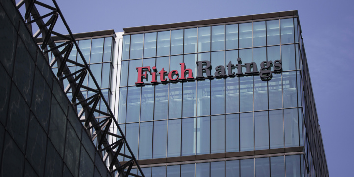 Dette souveraine : Fitch rétrograde la notation de trois banques marocaines