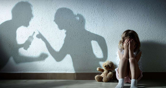 HCP : Les chiffres révoltants du coût des violences physique et sexuelle