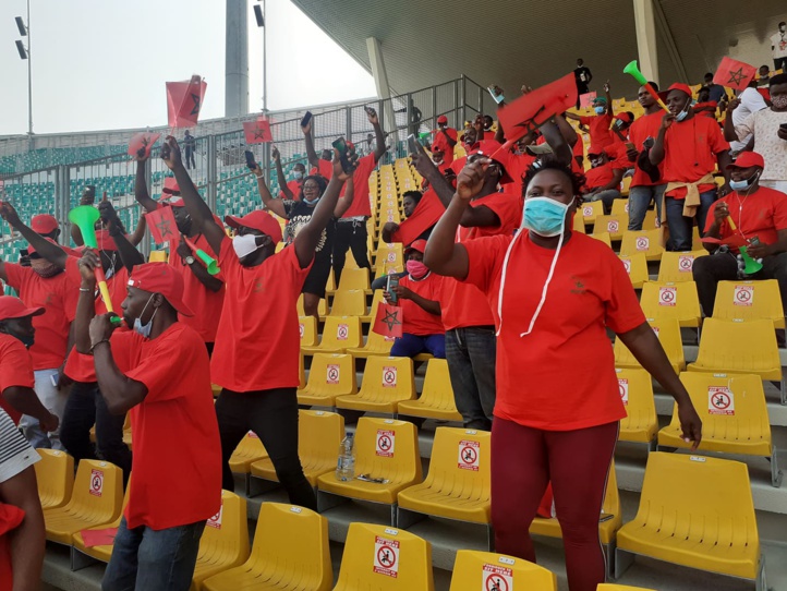 CHAN : Des T-shirts, des casquettes et des billets d'accès au stade pour encourager l'équipe nationale !