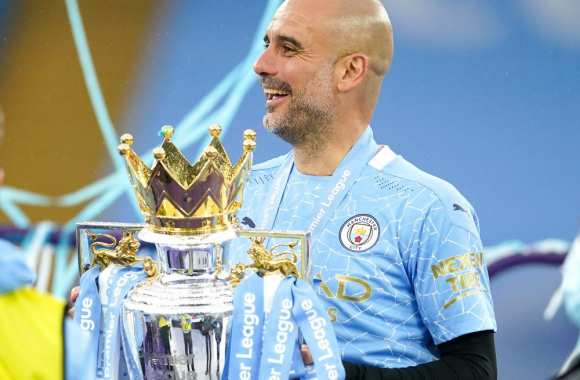 Foot anglais : Guardiola meilleur technicien de la saison