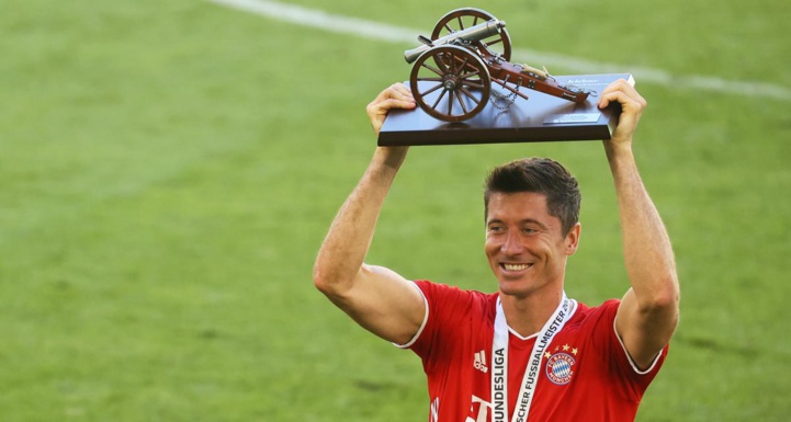 Bundesliga : Robert Lewandowski, meilleur footballeur de la saison et candidat sérieux au ballon d’or