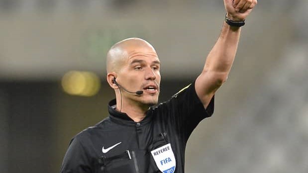 CAN 2021 / Arbitrage : L’arbitre sud-africain Victor Miguel pour le choc ‘’Côte d'Ivoire-Algérie’’.