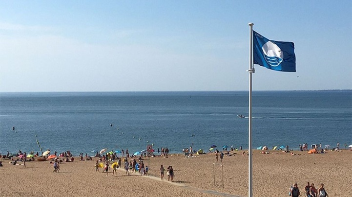 « Pavillon Bleu » : Le label décerné à 28 plages marocaines