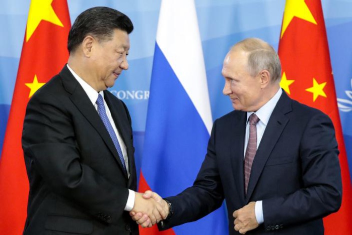 Xi chez Poutine : Les deux présidents vantent leurs relations bilatérales