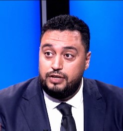 Zakaria Firano, enseignant chercheur à la Faculté des Sciences Juridiques, Économiques et Sociales de Rabat-Agdal de l'Université Mohammed V Rabat, cette réduction n’est ni totalement néfaste, ni entièrement bénéfique. Le spécialiste des questions financières, économiques et macro-financières appelle à des études d’impact.