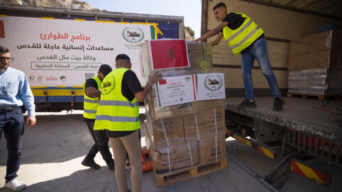  Al-Qods Acharif : Les aides humanitaires marocaines arrivent à l'hôpital du Croissant Rouge palestinien 