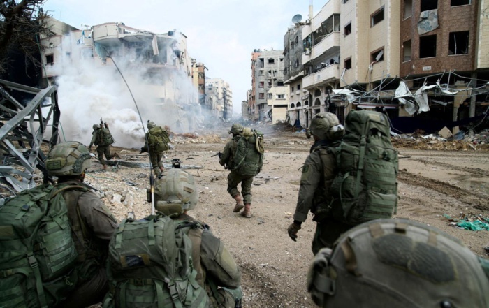 Gaza : Violents affrontements à Jabalia et Deir al-Balah