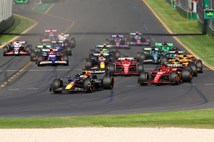 Formule 1 : Sainz vainqueur à Melbourne, doublé pour la Scuderia Ferrari