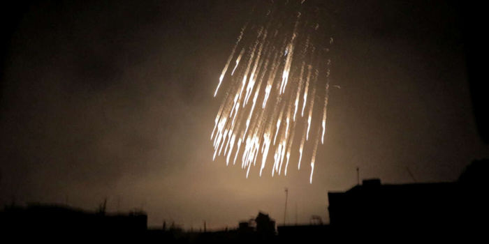 Israël largue des bombes au phosphore blanc sur le Sud-Liban