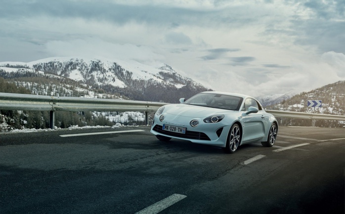 Berlinette : Alpine A110 1.8 TCe 252 ch, un coupé sportif qui vrombit de plaisir