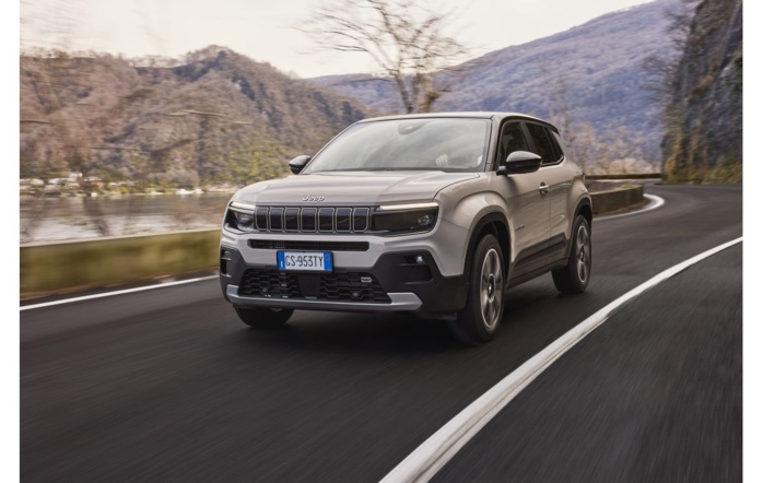 Jeep Avenger e-Hybrid, un air de liberté