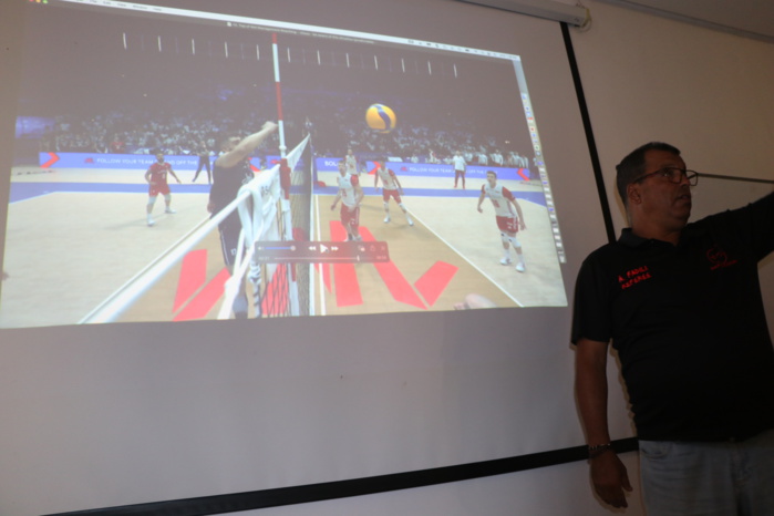 Volleyball / Journée d’ouverture du Stage du FIVB et de la CAVB à Salé :  Prise de contact et introduction