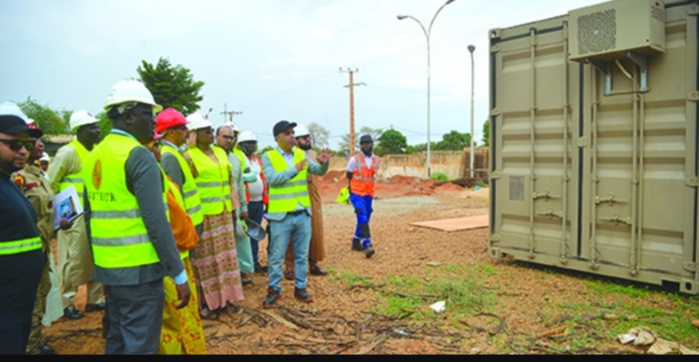 Développement énergétique: Don de 9 générateurs du Maroc au Niger pour l’alimentation électrique de Niamey