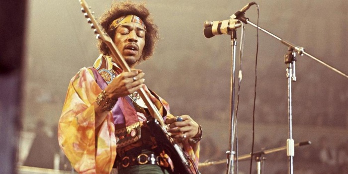 MAGAZINE : Jimi Hendrix, du nouveau avec de l’ancien