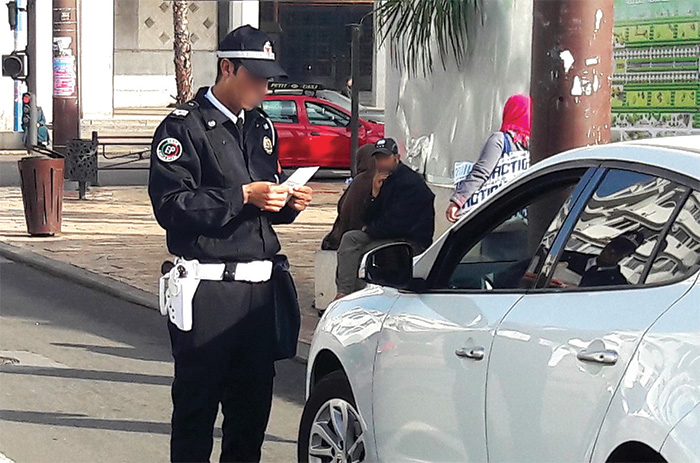 Casablanca : Le pacte faustien des chauffeurs clandestins