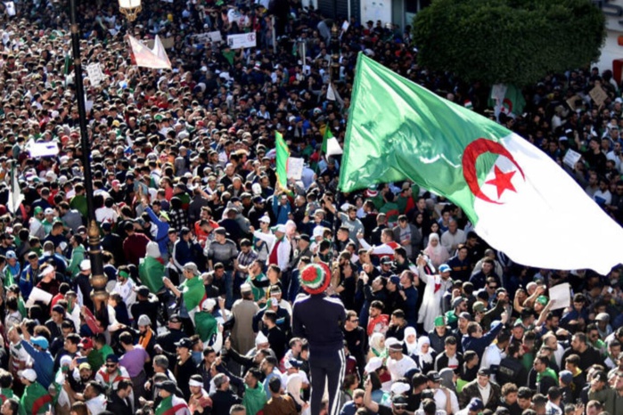 Présidentielle en Algérie : Un camouflet pour le pouvoir malgré une fraude manifeste