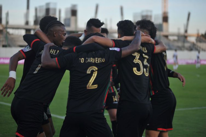 Les Mesfouis ont éteint la joie des Militaires au bout du sifflet final ! Ph. Nidal