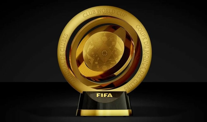 Le trophée officiel du Mondial des Clubs sous son nouveau format à 32 équipes a été dévoilé ce mois-ci. Il a été imaginé par la FIFA et réalisé en collaboration avec le joailler de luxe Tiffany & Co.