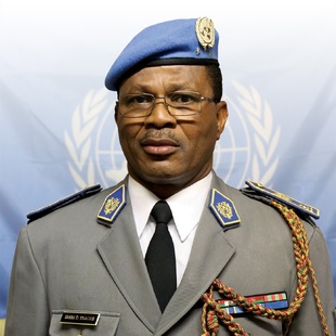 Lauréat de l’Académie de Meknès, le Lieutenant-Général Sidiki Daniel Traoré, Commandant de la MINUSCA, en République Centrafricaine, a répondu à nos questions.