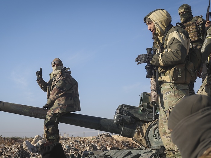 Après Alep, les rebelles prennent la ville clé syrienne de Hama