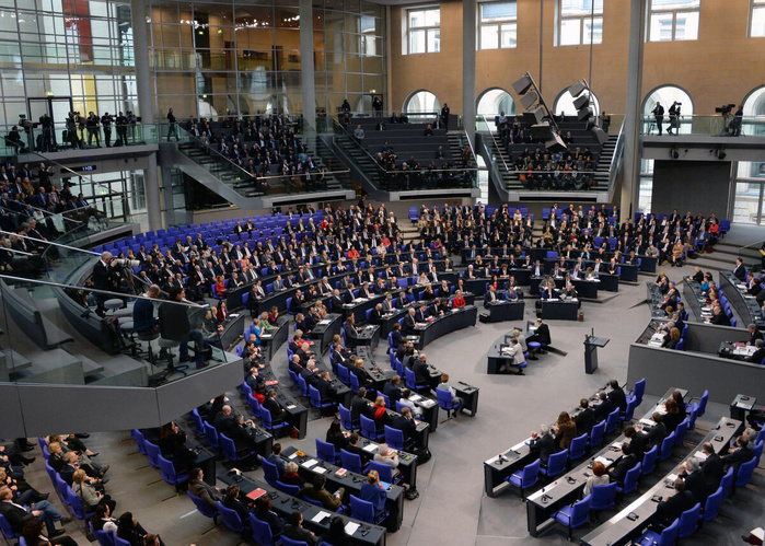 Allemagne : Vers des élections anticipées le 23 février après la dissolution du Bundestag