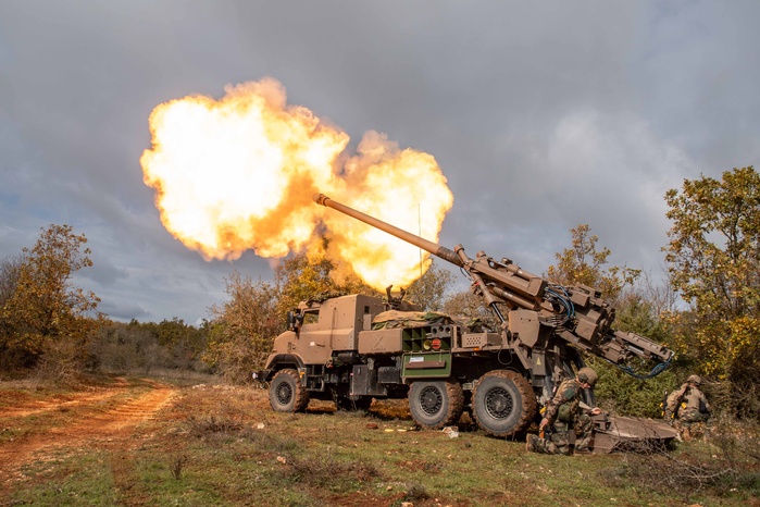 Canons Caesar : Les raisons d’un fiasco militaro-industriel [INTÉGRAL]