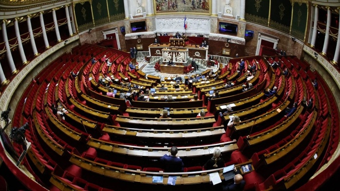 ​France-Ukraine : La saisie des avoirs russes, un sujet qui divise les députés du palais Bourbon