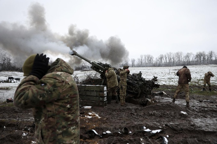 Guerre en Ukraine : Trump et Poutine esquissent une trêve, Zelensky exprime ses réserves