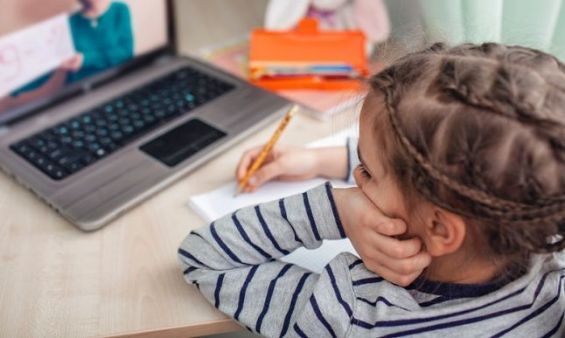 Le HCP étale ses chiffres sur le suivi des cours à distance