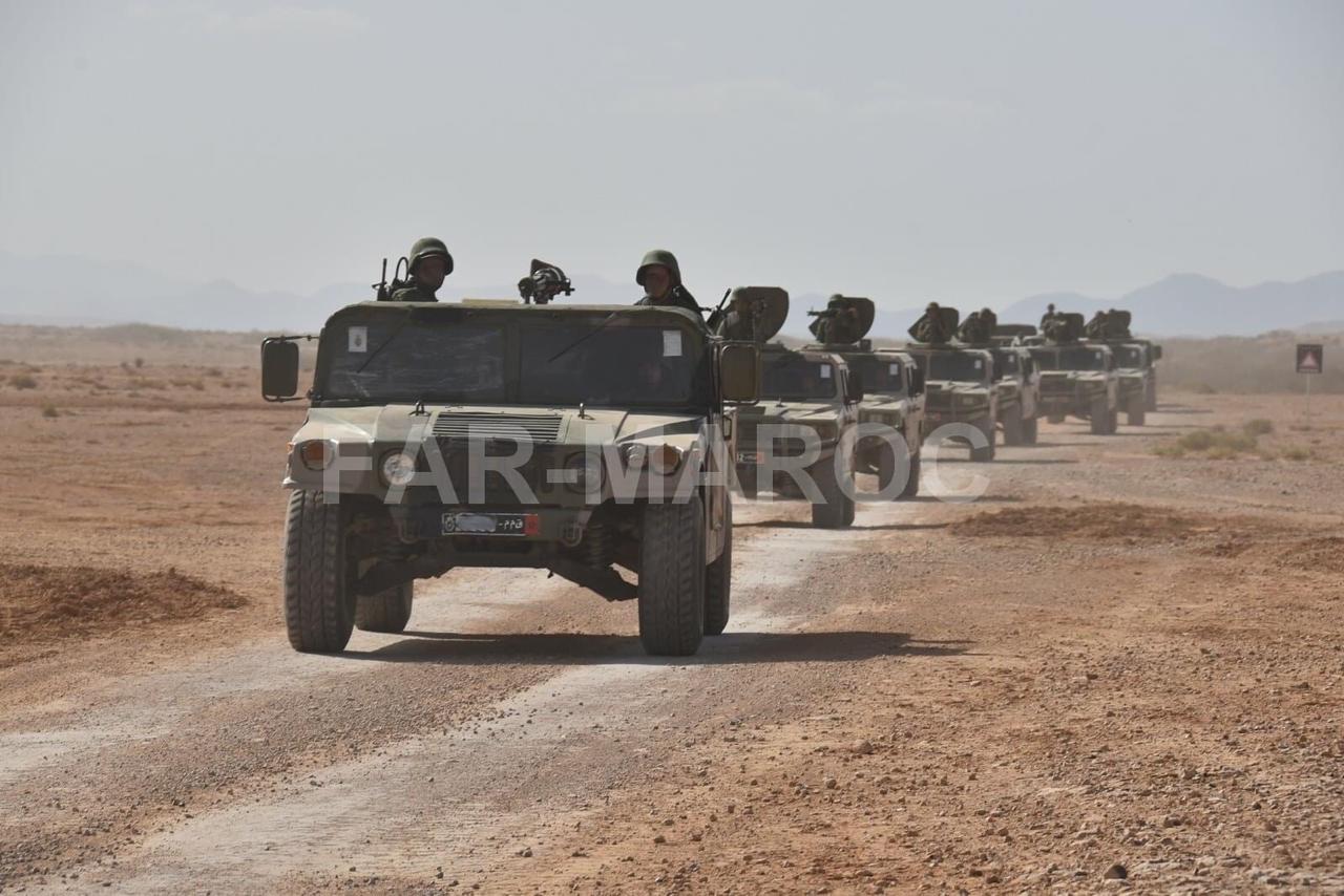 Les FAR ripostent à des tirs de harcèlement effectués par les miliciens du polisario le long de la ligne de défense.