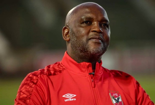 La Covid-19 chez El Ahly : Le coach Mosimane testé positif !