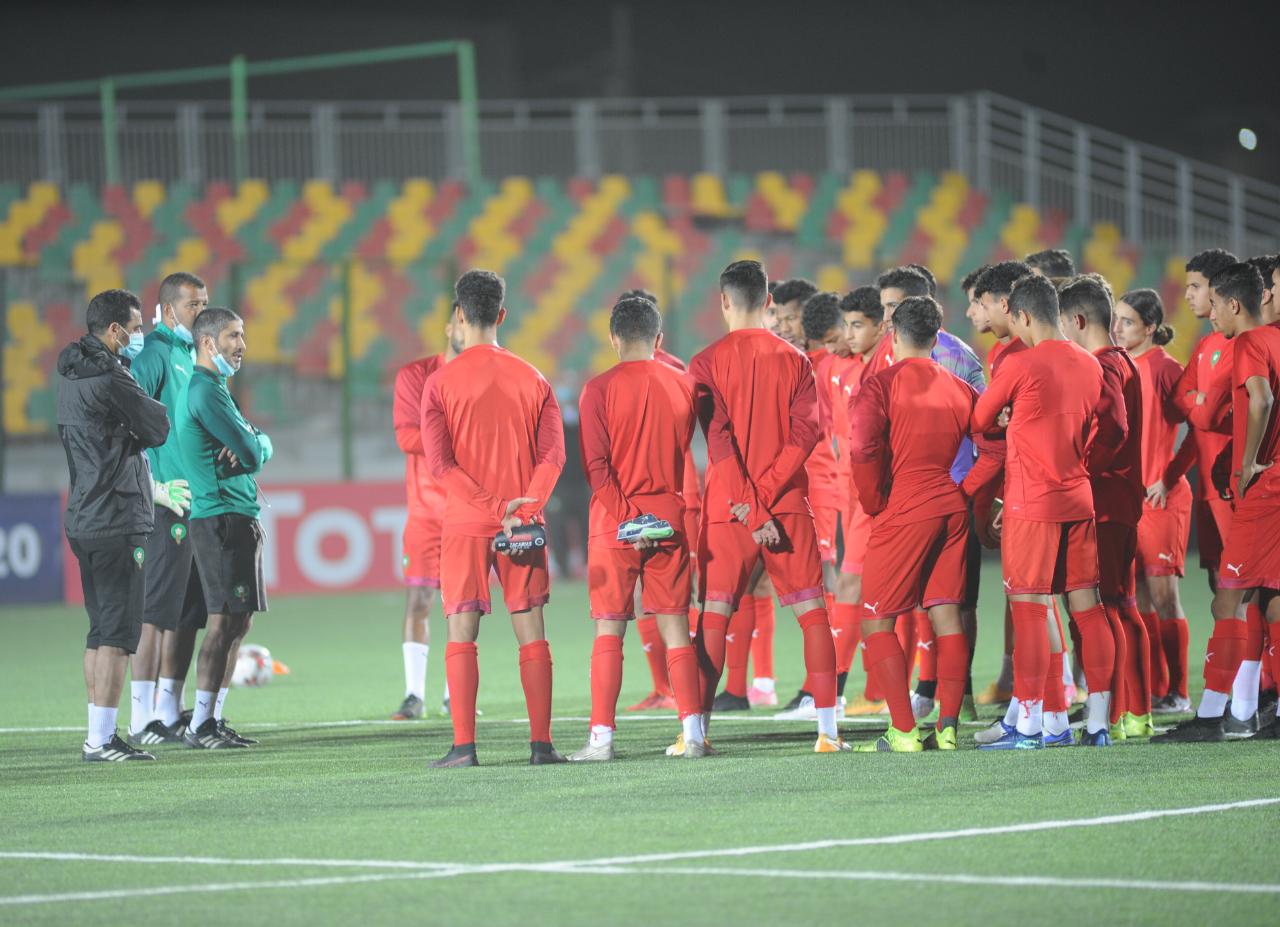 Dernière séance d'entrainement, sous la direction de Zakaria Abboub, avant la première rencontre.