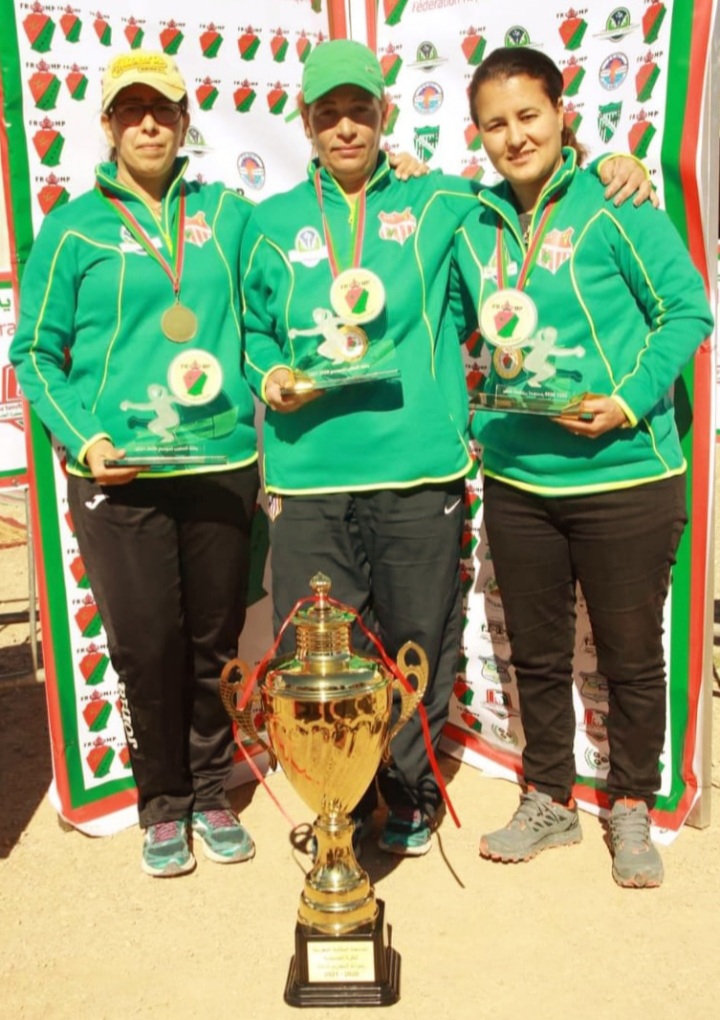 1-Les Khénifriyates et leur sacre de championnes du Maroc.