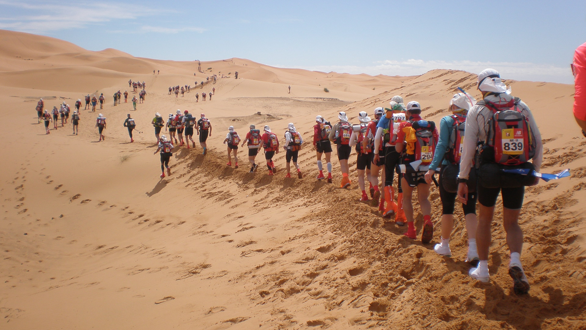 Marathon des Sables 700 coureurs à l'assaut de 250 km dans le désert