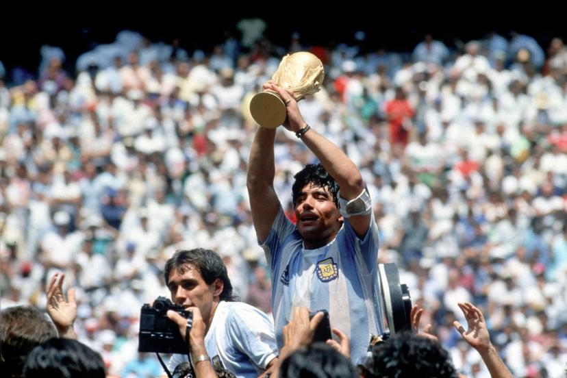 Foot sud-américain : Maradona meilleur footballeur sud-américain de tous les temps