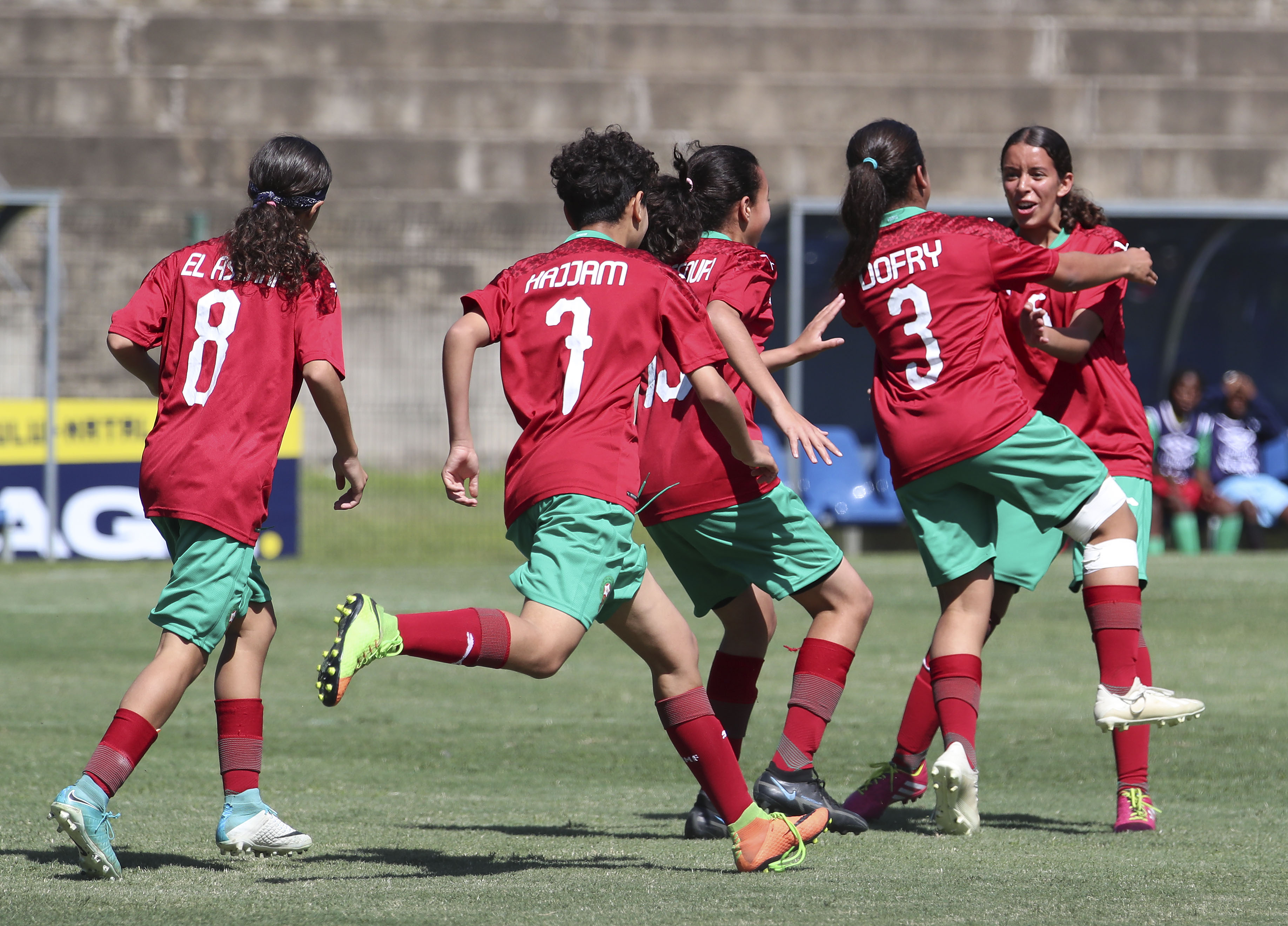  Football/Championnat d’Afrique scolaire : Les filles du Collège Omar Ibnou Al Khattab demi-finalistes