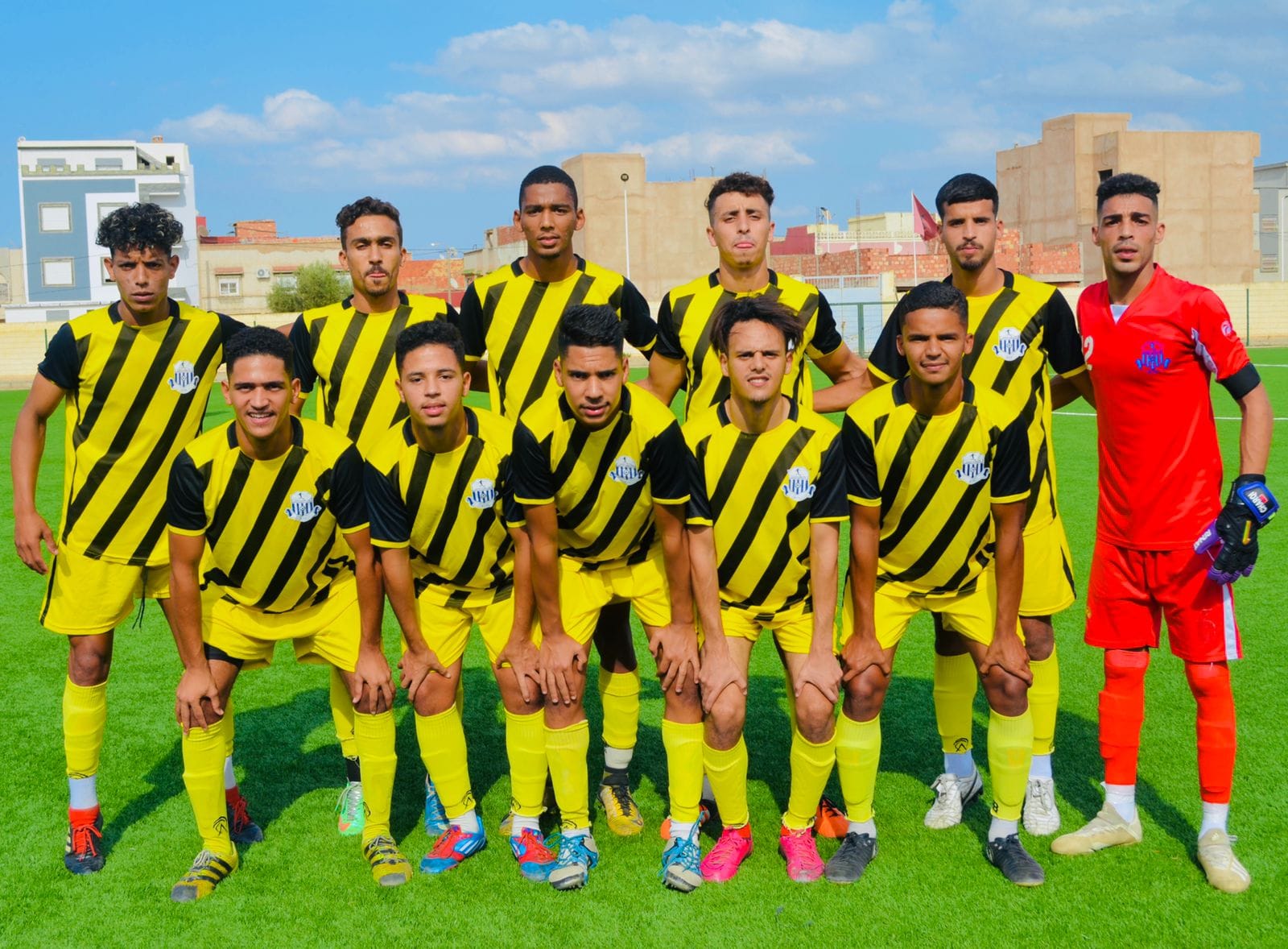 Football : Incroyable mais vrai, H. Yacoub El Mansour / H. Sidi Slimane (31 à 1) et Itihad. Gharbaoui/ R. S Kénitra (23 à 1) !