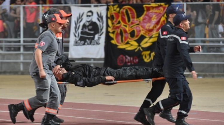 Football: violents incidents pendant un match entre l'Espérance de Tunis et la JS Kabylie